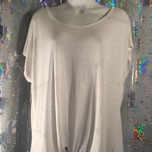 Women’s blouse sleeveless size XL color white